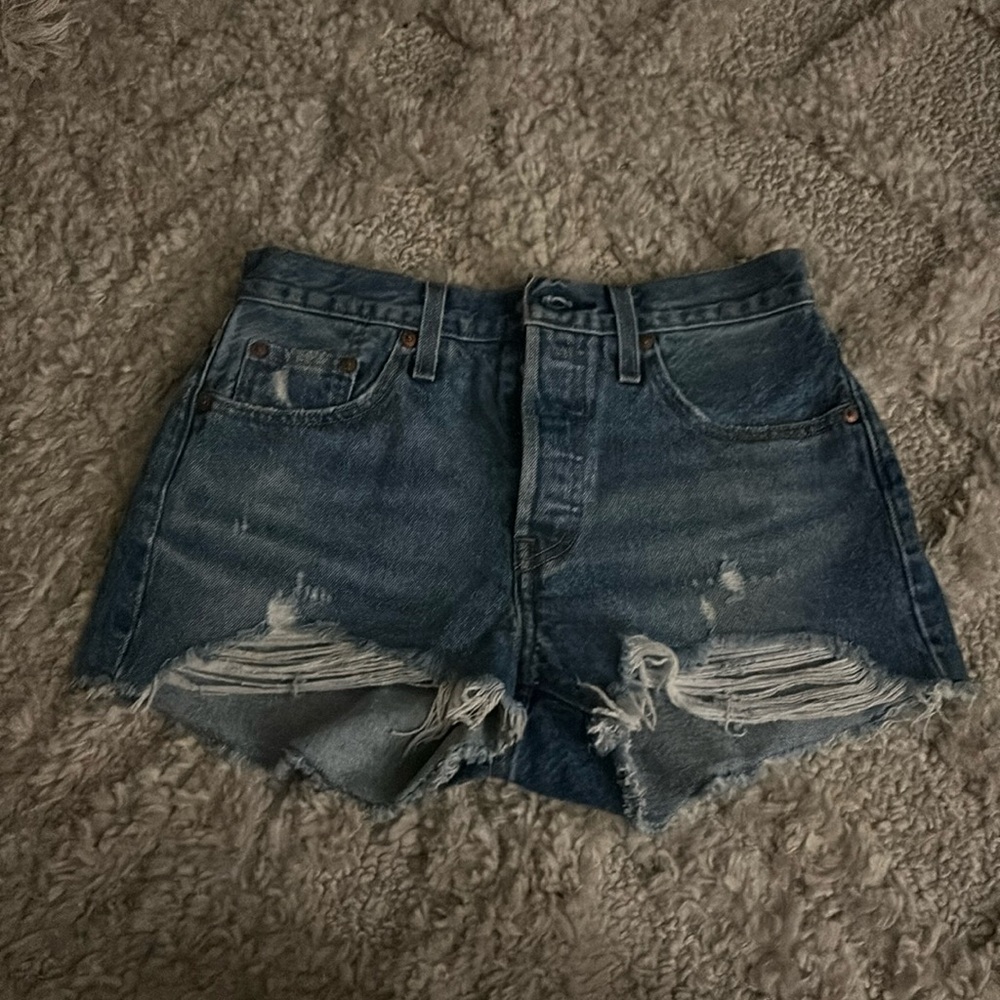 Levi shorts